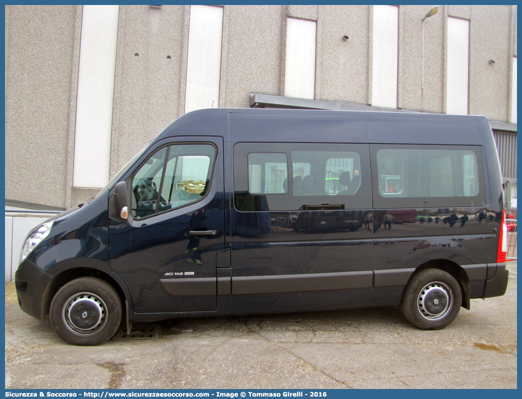 CC DK683
Arma dei Carabinieri
Renault Master IV serie
Parole chiave: CC;C.C.;Arma;dei;Carabinieri;Renault;Master