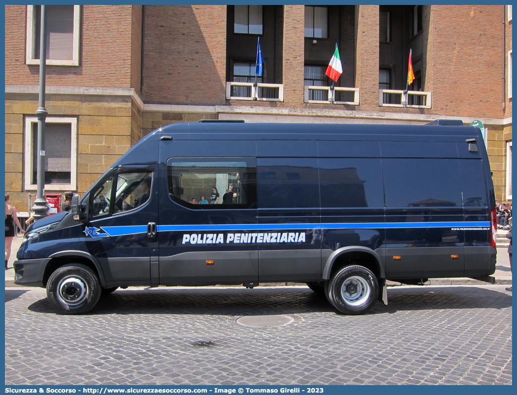 Polizia Penitenziaria 782AH
Polizia Penitenziaria
Iveco Daily VI serie restyling
Allestitore Tekne S.r.l.
Parole chiave: PolPen;Pol.Pen.;AdiC;A.diC.;Agenti di Custodia;Polizia Penitenziaria;Iveco;Daily;Tekne