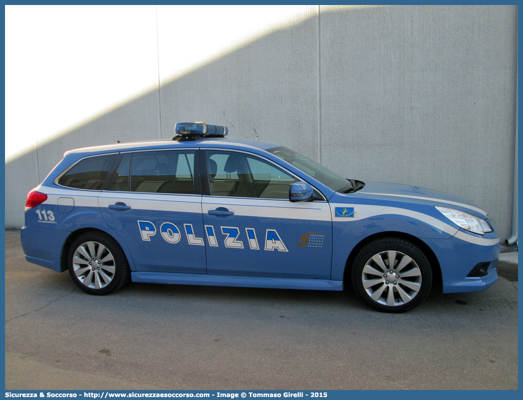 Polizia H5752
Polizia di Stato
Polizia Stradale
Autostrada Bs/Vr/Vi/Pd S.p.A.
Subaru Legacy Station Wagon
V serie
Allestitore Bertazzoni S.r.l.
Parole chiave: PS;P.S.;Polizia di Stato;Polizia Stradale;Autostrada;Autostradale;Subaru;Legacy;AWD;Station;Wagon;SW;S.W.;Bertazzoni