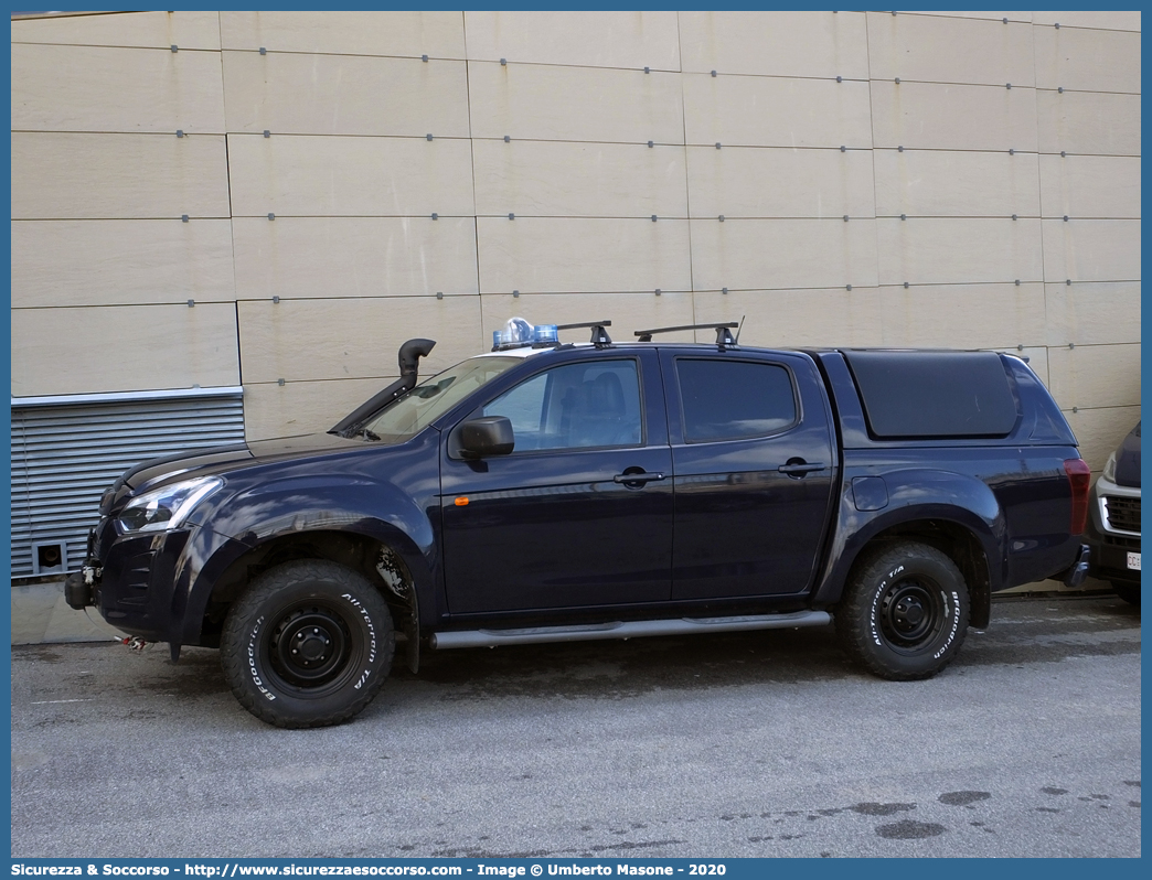 CC DT772
Arma dei Carabinieri
1° Reggimento Carabinieri "Tuscania"
Isuzu D-Max II serie restyling
Parole chiave: CC;C.C.;Arma;dei;Carabinieri;Reggimento;Paracadutisti;Tuscania;Isuzu;DMax;D-Max