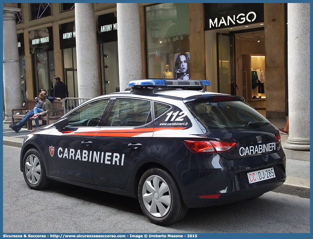 CC DJ285
Arma dei Carabinieri
Seat Leon III serie
Allestitore Nuova Carrozzeria Torinese S.r.l.
Parole chiave: CC;C.C.;Arma;dei;Carabinieri;Radiomobile;Radio;Mobile;Seat;Leon;NCT;Nuova Carrozzeria Torinese