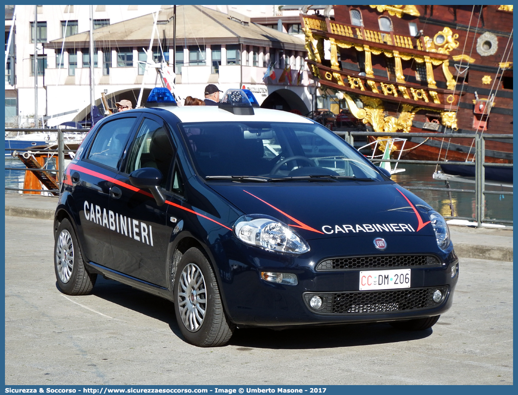 CC DM206
Arma dei Carabinieri
Fiat Punto IV serie
(II fornitura)
Parole chiave: CC;C.C.;Arma;Carabinieri;Fiat;Punto