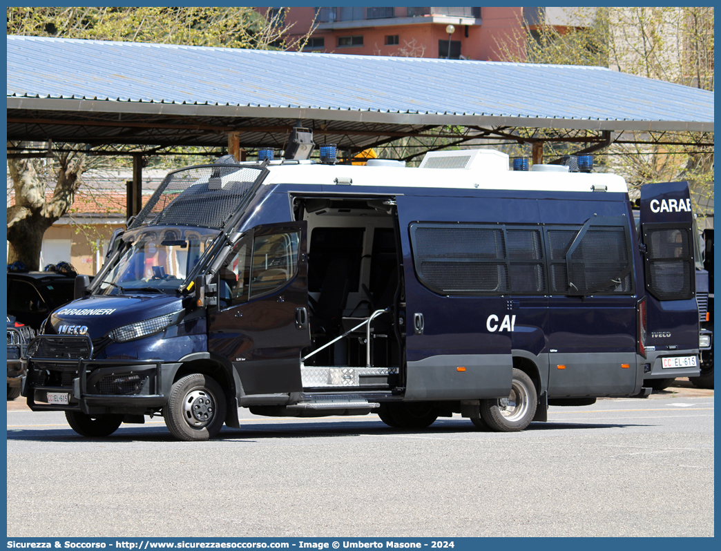 CC EL615
Arma dei Carabinieri
Battaglioni Mobili
Iveco Daily 60C18 VI serie restyling
Allestitore Sperotto S.p.A.
Parole chiave: CC;C.C.;Arma;Carabinieri;Battaglioni Mobili;Battaglione Mobile;Iveco;Daily;60C18;Blindato;Ordine Pubblico;Sperotto