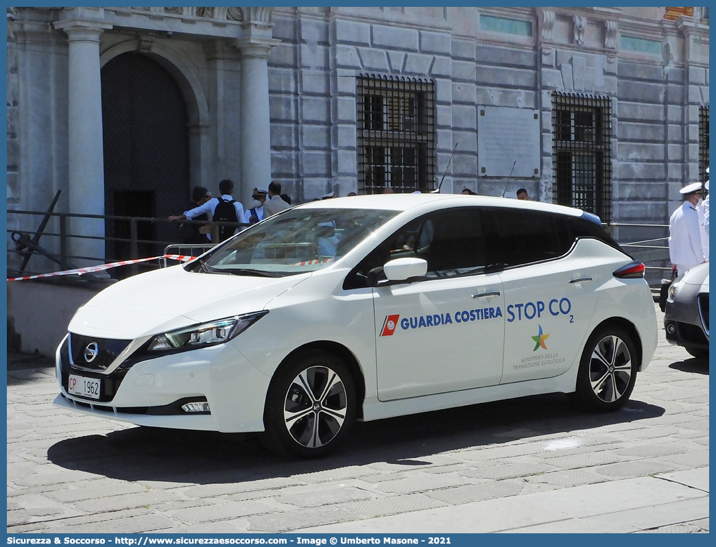 CP 1962
Corpo delle Capitanerie di Porto
Guardia Costiera 
Nissan Leaf II serie
Parole chiave: CP;C.P.;GC;G.C.;Guardia;Costiera;Corpo;Capitaneria;Capitanerie;di;Porto;Nissan;Leaf