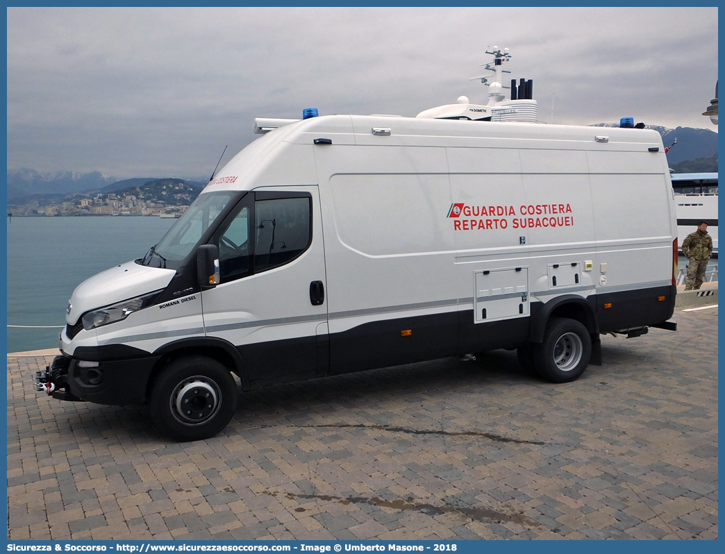 CP 4468
Corpo delle Capitanerie di Porto
Guardia Costiera
Reparti Subacquei
Iveco Daily 65-170 VI serie
Parole chiave: CP;C.P.;GC;G.C.;Guardia;Costiera;Capitaneria;Capitanerie;di;Porto;Reparto;Subacquei;Iveco;Daily;65-170;65;170