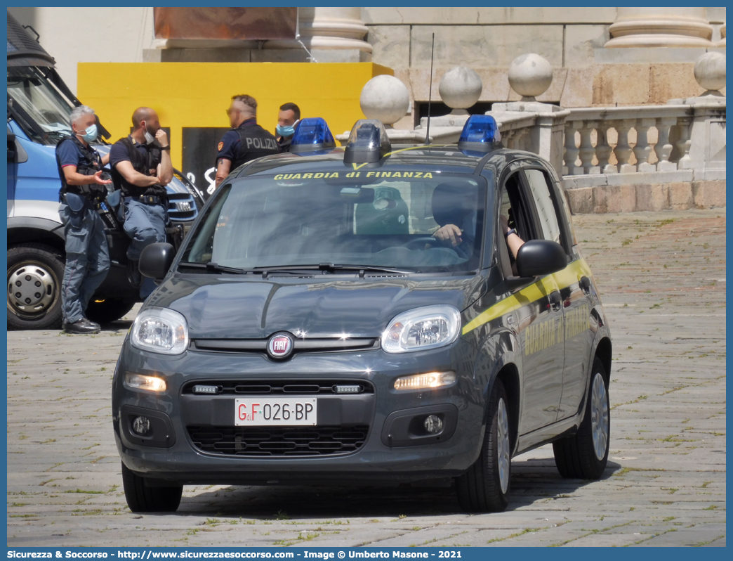 GdiF 026BP
Guardia di Finanza
Fiat Nuova Panda II serie restyling
Parole chiave: GdiF;G.D.F.;GDF;Guardia;di;Finanza;Fiat;Nuova;Panda