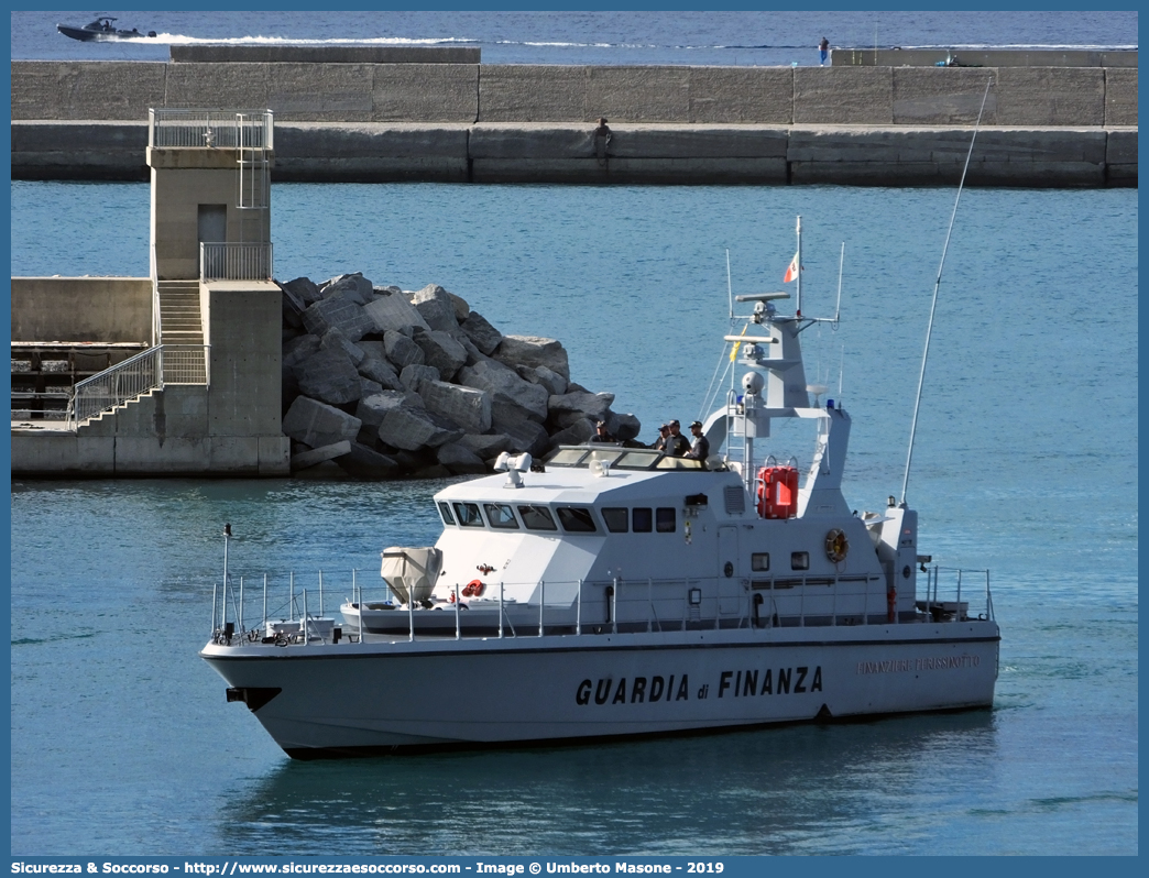 G.213 "Finanziere Perissinotto"
Guardia di Finanza
R.O.A.N. Componente Navale
Guardacoste Classe "Buratti"
Parole chiave: GdiF;G.D.F.;GDF;Guardia;di;Finanza;R.O.A.N.;ROAN;Componente;Navale;Guardacoste;Buratti