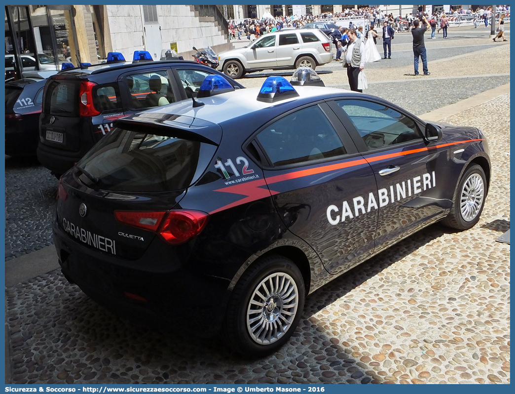 -
Arma dei Carabinieri
Alfa Romeo Nuova Giulietta
I serie II restyling
Allestitore Nuova Carrozzeria Torinese S.r.l.
Parole chiave: C.C.;CC;Arma;dei;Carabinieri;Alfa;Romeo;Giulietta;nct;Nuova;Carrozzeria;Torinese