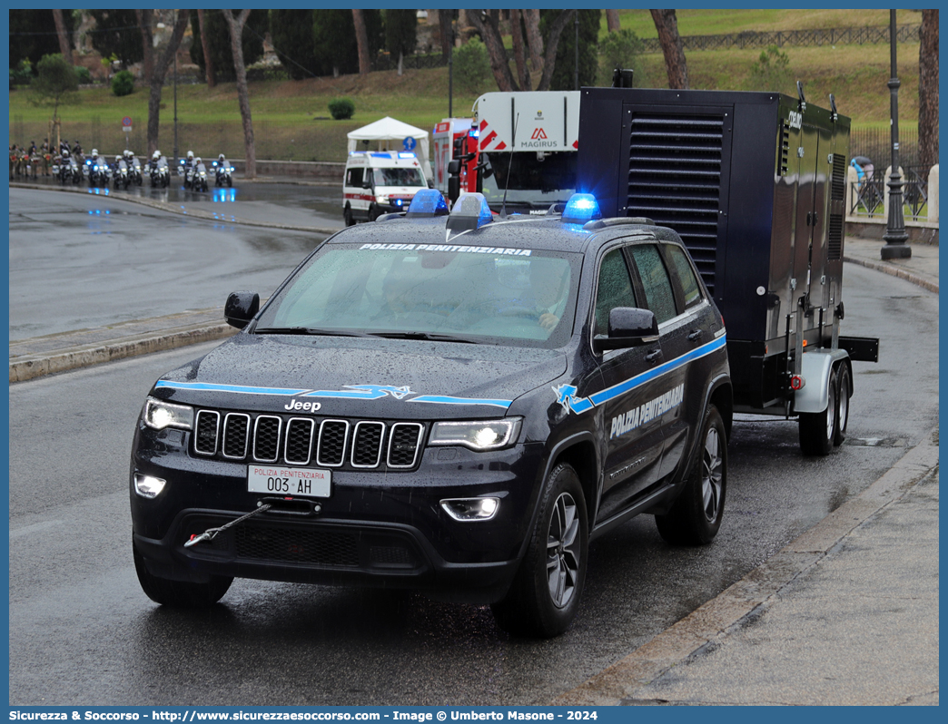 Polizia Penitenziaria 003AH
Polizia Penitenziaria
Nucleo Traduzioni e Piantonamenti
Jeep Grand Cherokee V serie
Parole chiave: PP;P.P.;Pol.Pen;PolPen;AdiC;A.diC.;Agenti;di;Custodia;Polizia;Penitenziaria;Nucleo;Traduzioni;Piantonamenti;Jeep;Grand;Cherokee