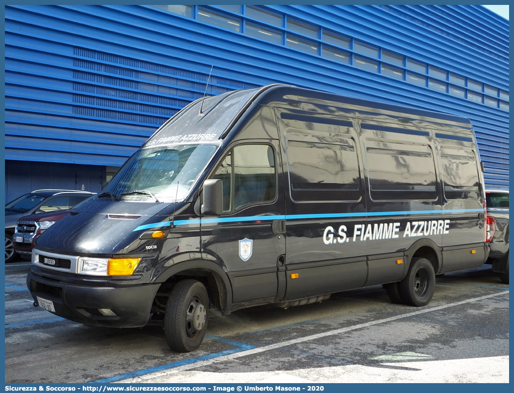 Polizia Penitenziaria 562AD
Polizia Penitenziaria
Gruppo Sportivo Fiamme Azzurre
Iveco Daily 50C13 III serie
Parole chiave: PP;P.P.;Pol.Pen;PolPen;AdiC;A.diC.;Agenti;di;Custodia;Polizia;Penitenziaria;Gruppo;Sportivo;Fiamme;Azzurre;Iveco;Daily;50C13