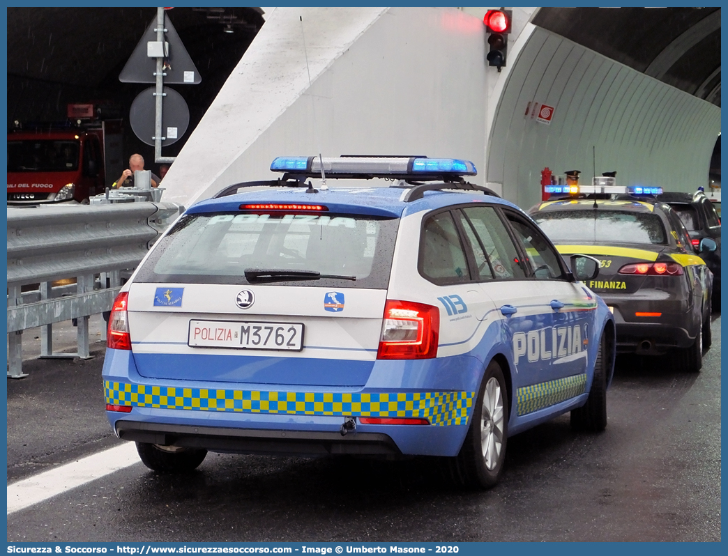 Polizia M3762
Polizia di Stato
Polizia Stradale
Autostrade per l'Italia S.p.A.
Skoda Octavia Wagon V serie
Allestitore Focaccia Group S.r.l.
(II fornitura)
Parole chiave: PS;P.S.;Polizia;di;Stato;Stradale;Autostrade per Italia S.p.A.;Skoda;Octavia;Wagon;Station;SW;S.W.;Focaccia