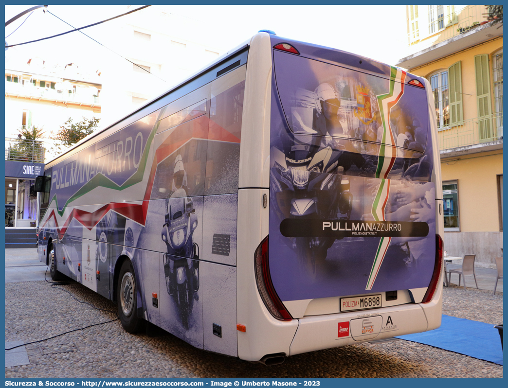 Polizia M6898
Polizia di Stato
Polizia Stradale
Iveco Crossway II serie "Pullman Azzurro"
Allestitore Elevox S.r.l.
Parole chiave: Polizia;Stato;Polizia di Stato;Stradale;Iveco;Crossway;Pullman Azzurro;Elevox