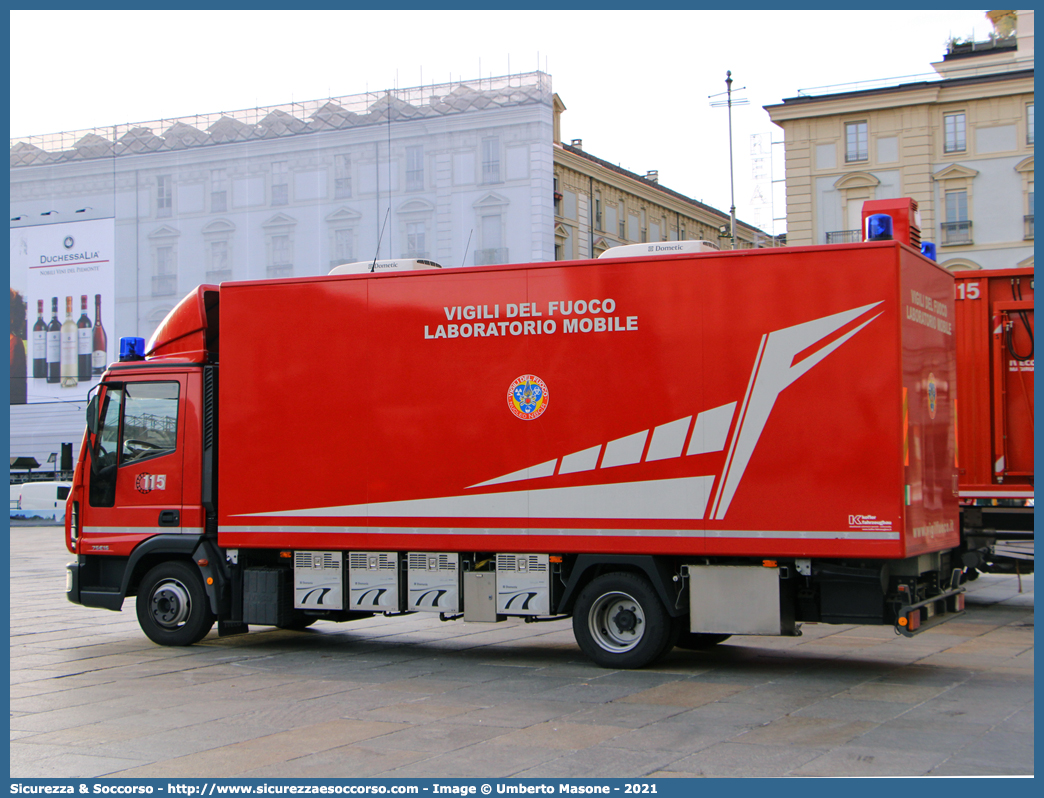 VF 23790
Corpo Nazionale Vigili del Fuoco
Nucleo N.B.C.R.
Iveco EuroCargo 75E15 II serie
(variante)
Parole chiave: Corpo;Nazionale;Vigili del Fuoco;Vigili;Fuoco;Iveco;EuroCargo;75E15;NBCR;N.B.C.R.;Nucleare;Batteriologico;Chimico;Radiologico;Radiometrico;Radiometria;Radioattività;Radioattivita