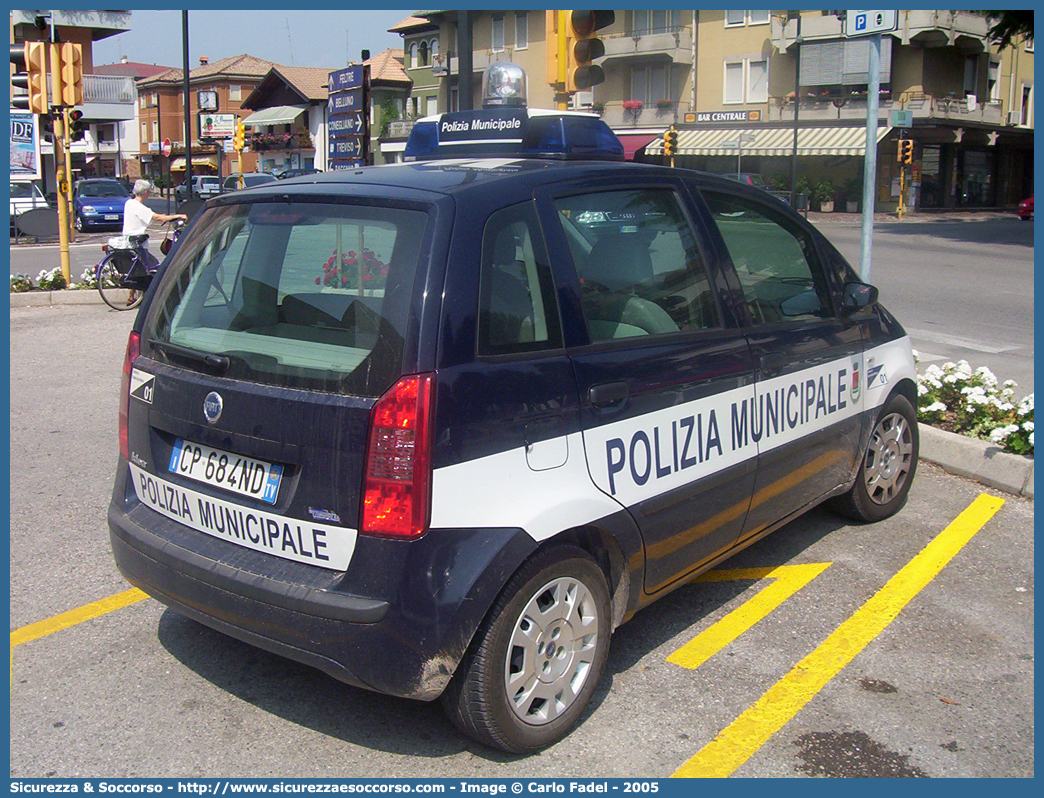 -
Polizia Municipale
Comune di Caerano San Marco
Fiat Idea
Parole chiave: PL;P.L.;PM;P.M.;Polizia;Locale;Municipale;Caerano;San;Marco;Fiat;Idea