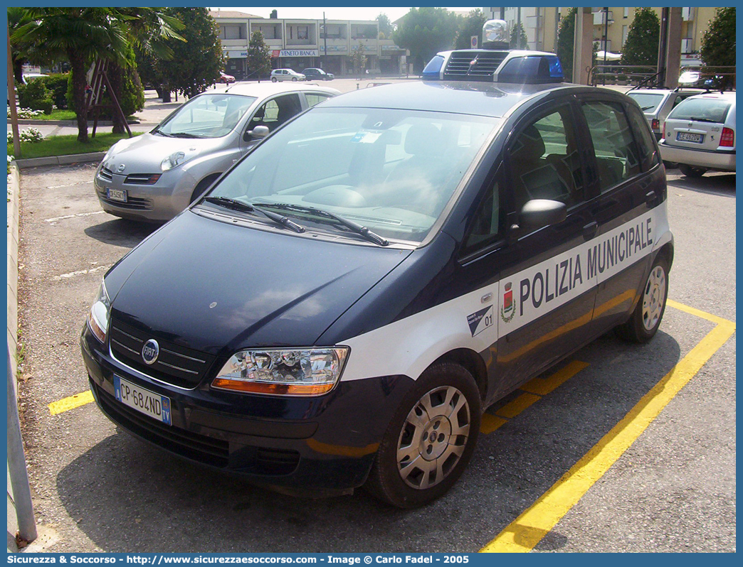 -
Polizia Municipale
Comune di Caerano San Marco
Fiat Idea
Parole chiave: PL;P.L.;PM;P.M.;Polizia;Locale;Municipale;Caerano;San;Marco;Fiat;Idea