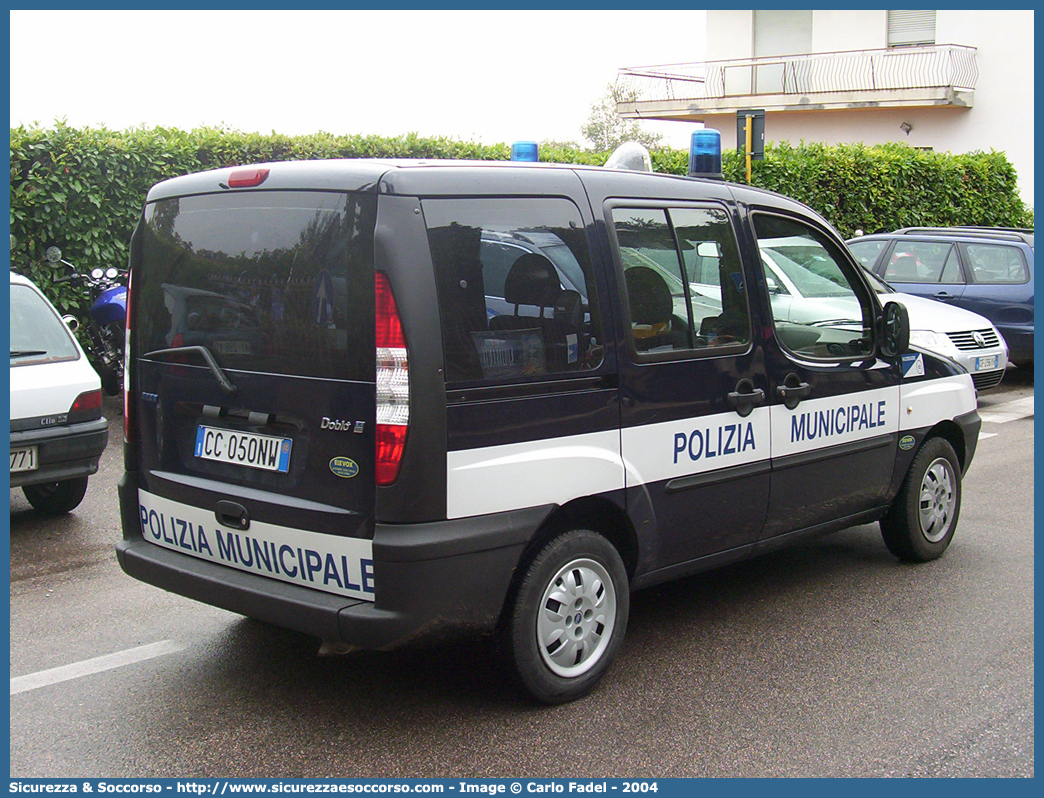 -
Polizia Municipale
Comune di Valdobbiadene
Fiat Doblò I serie
Parole chiave: PL;P.L.;PM;P.M.;Polizia;Locale;Municipale;Valdobbiadene;Fiat;Doblò