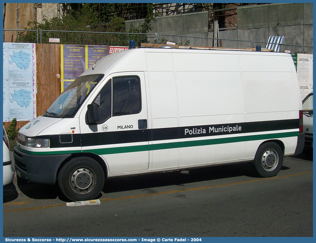 -
Polizia Municipale
Comune di Milano
Fiat Ducato II serie
Parole chiave: PL;P.L.;PM;P.M.;Polizia;Locale;Municipale;Milano;Fiat;Ducato