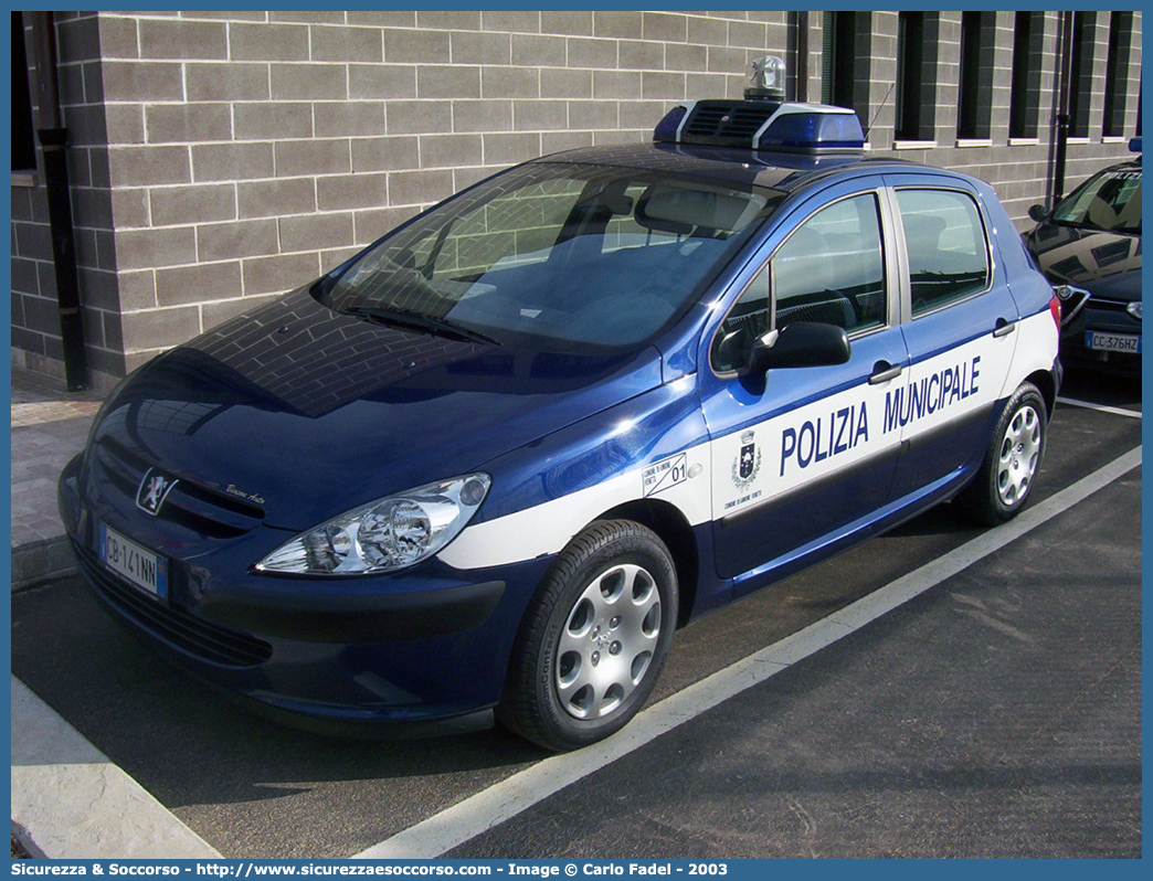 -
Polizia Municipale
Comune di Annone Veneto
Peugeot 307 Station Wagon I serie
Parole chiave: PL;P.L.;PM;P.M.;Polizia;Locale;Municipale;Annone;Veneto;Peugeot;307;Station;Wagon