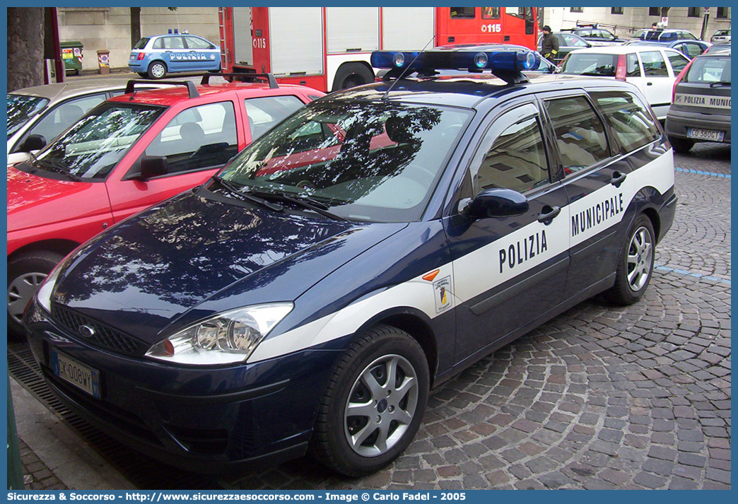 -
Polizia Municipale
Consorzio di Polizia Locale Alto Vicentino
Ford Focus Station Wagon
Allestitore Focaccia Group S.r.l.
Parole chiave: PL;P.L.;PM;P.M.;Polizia;Municipale;Locale;Consorzio;Alto;Vicentino;Ford;Focus;Station;Wagon;Focaccia;Group