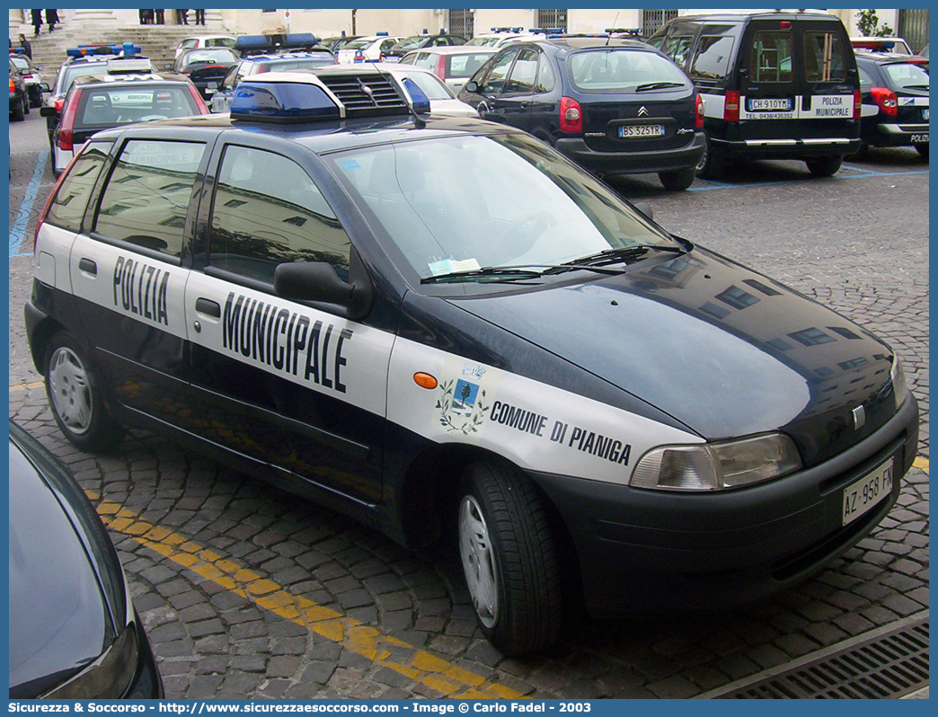 -
Polizia Municipale
Comune di Pianiga
Fiat Punto I serie
Parole chiave: PL;P.L.;PM;P.M.;Polizia;Locale;Municipale;Pianiga;Fiat;Punto