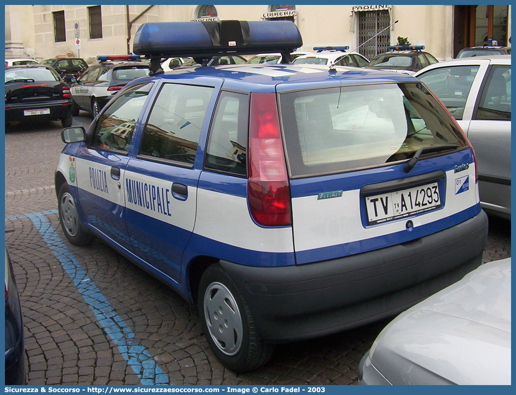 -
Polizia Municipale
Comune di Maserada di Piave
Fiat Punto I serie
Parole chiave: PL;P.L.;PM;P.M.;Polizia;Locale;Municipale;Maserada;di;Piave;Fiat;Punto