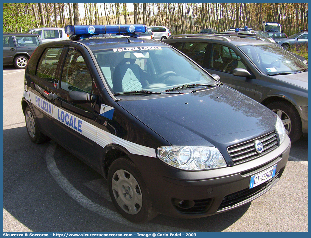 -
Polizia Locale
Comune di Mira
Fiat Punto III serie
Parole chiave: PL;P.L.;PM;P.M.;Polizia;Locale;Municipale;Mira;Fiat;Punto