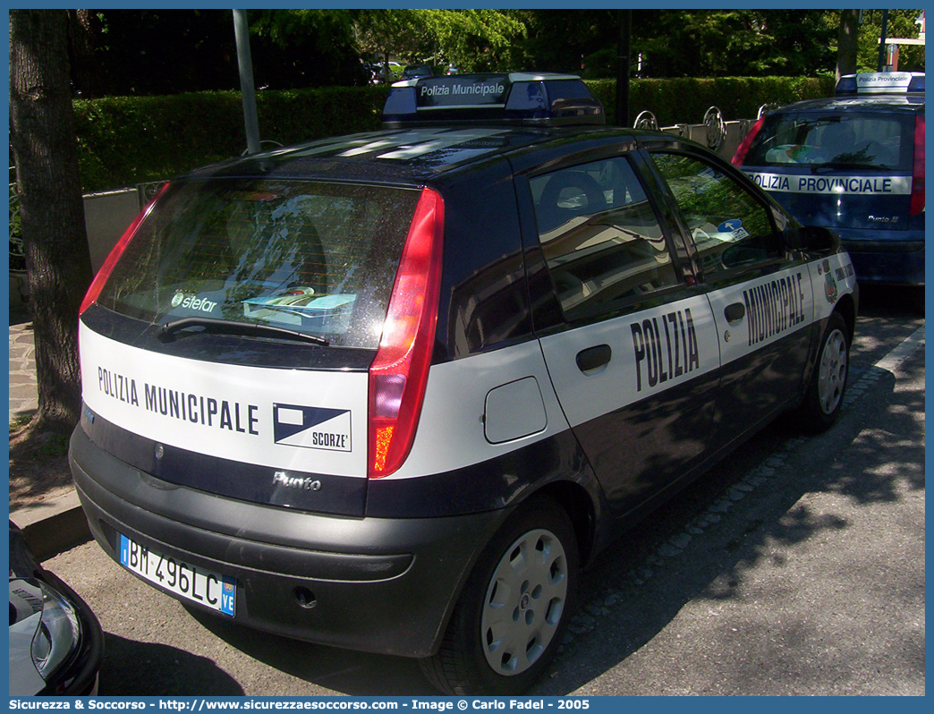 -
Polizia Locale
Comune di Scorzè
Fiat Punto II serie
Parole chiave: PL;P.L.;PM;P.M.;Polizia;Locale;Municipale;Scorzè;Fiat;Punto