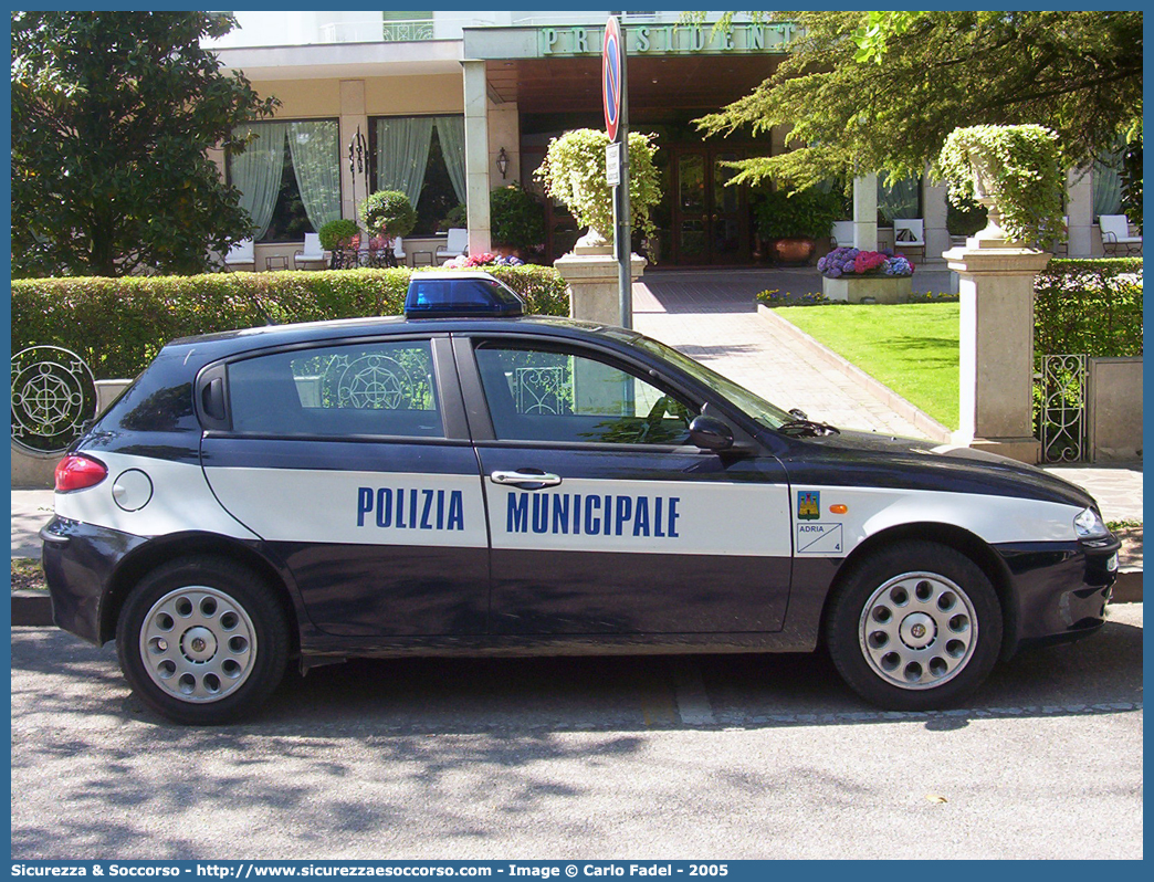 -
Polizia Municipale
Comune di Adria
Alfa Romeo 147 I serie
Parole chiave: PL;P.L.;PM;P.M.;Polizia;Locale;Municipale;Adria;Alfa;Romeo;147