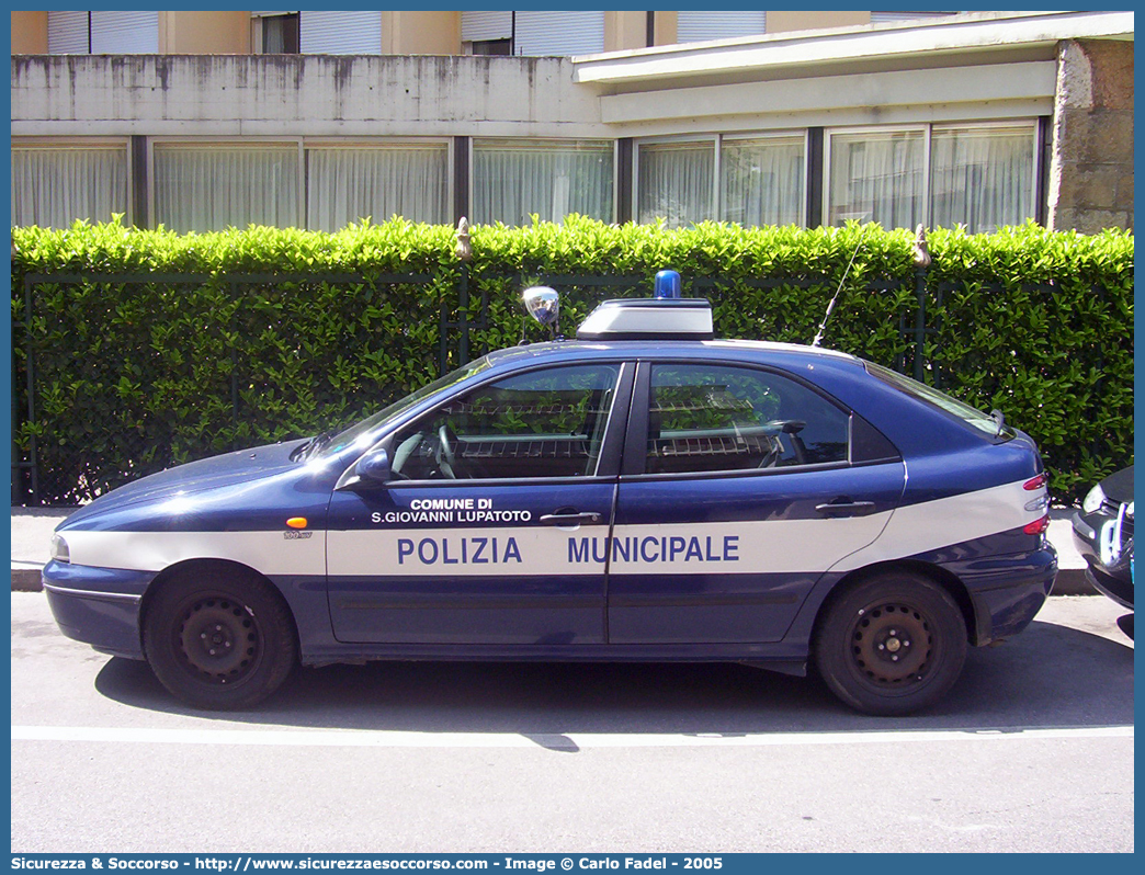 -
Polizia Municipale
Comune di San Giovanni Lupatoto
Fiat Brava
Parole chiave: PL;P.L.;PM;P.M.;Polizia;Locale;Municipale;San;Giovanni;Lupatoto;Fiat;Brava