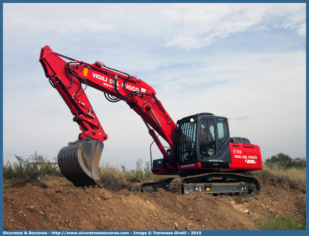 -
Corpo Nazionale Vigili del Fuoco
New Holland Kobelco E215C
Parole chiave: VVF;V.V.F.;Corpo;Nazionale;Vigili;del;Fuoco;New;Holland;Kobelco;E215C