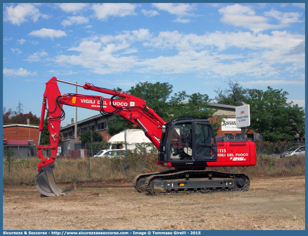 -
Corpo Nazionale Vigili del Fuoco
New Holland Kobelco E215C
Parole chiave: VVF;V.V.F.;Corpo;Nazionale;Vigili;del;Fuoco;New;Holland;Kobelco;E215C