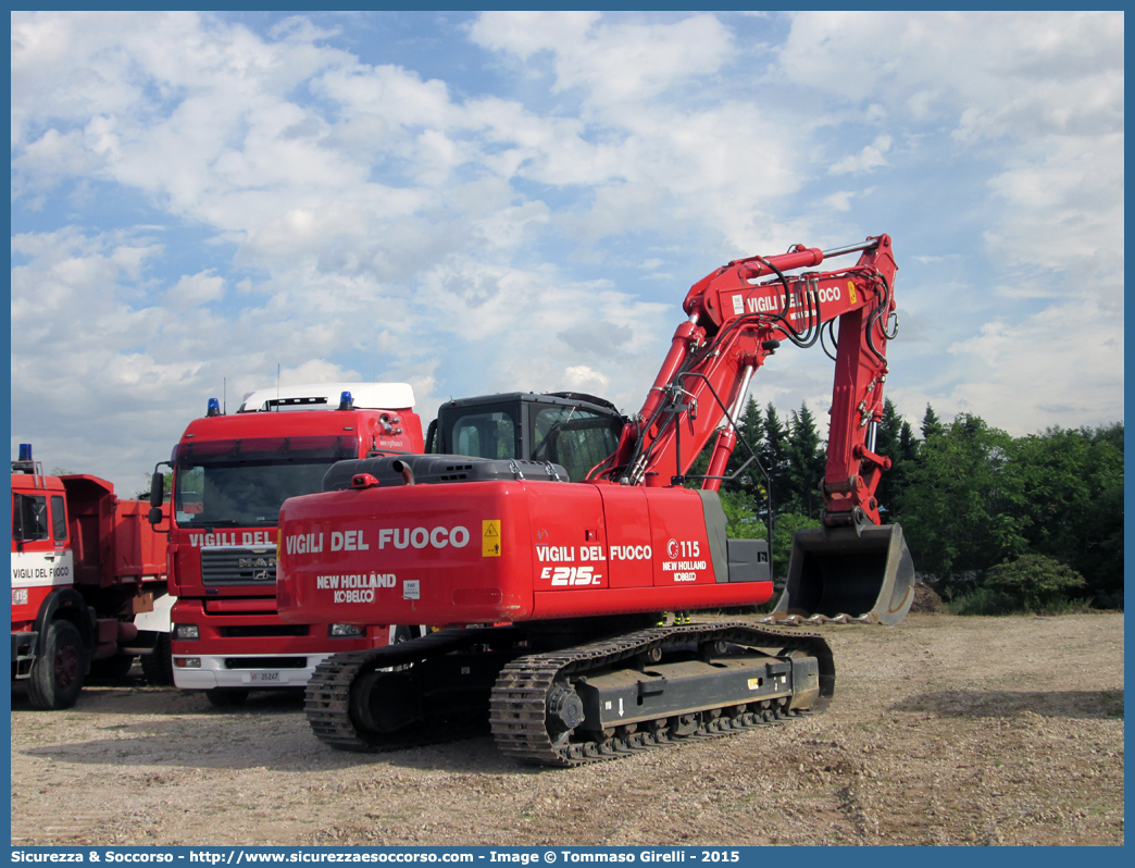 -
Corpo Nazionale Vigili del Fuoco
New Holland Kobelco E215C
Parole chiave: VVF;V.V.F.;Corpo;Nazionale;Vigili;del;Fuoco;New;Holland;Kobelco;E215C