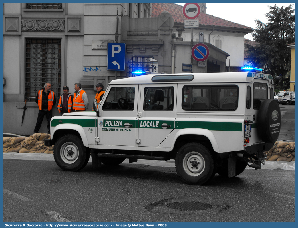 -
Polizia Locale
Comune di Monza
Land Rover Defender 110
Parole chiave: PL;P.L.;PM;P.M.;Polizia;Locale;Municipale;Monza;Land;Rover;Defender;110