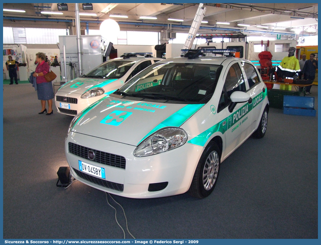 -
Polizia Locale
Comune di Brescia
Fiat Grande Punto
Allestitore OVT S.r.l.
Parole chiave: PL;P.L.;PM;P.M.;Polizia;Locale;Municipale;Brescia;Fiat;Grande;Punto;OVT