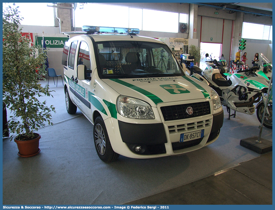 -
Polizia Locale
Comune di Milano
Fiat Doblò I serie restyling
Nucleo Cinofili
Parole chiave: PL;P.L.;PM;P.M.;Polizia;Locale;Municipale;Milano;Fiat;Doblò;Nucleo;Cinofili