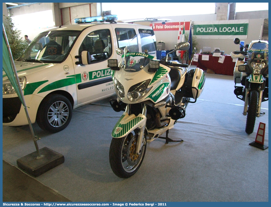 -
Polizia Locale
Comune di Milano
Moto Guzzi Norge I serie
Parole chiave: PL;P.L.;PM;P.M.;Polizia;Locale;Municipale;Milano;Moto;Guzzi;Norge