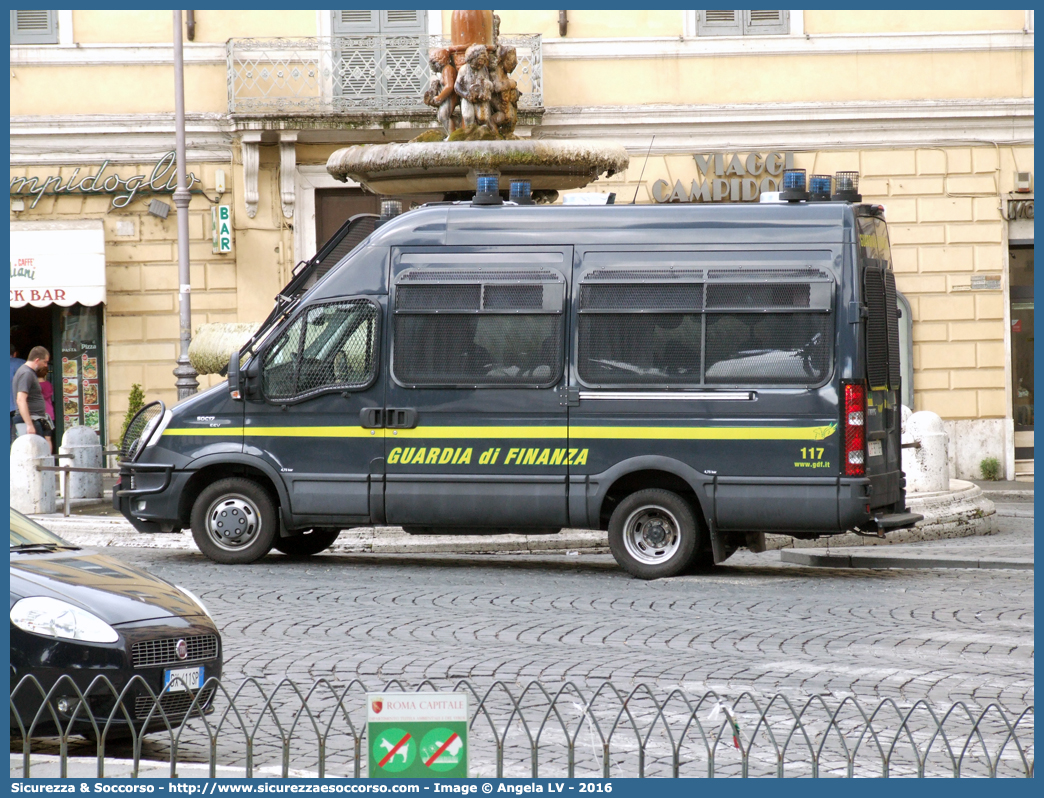 GdiF 377BH
Guardia di Finanza
A.T.P.I.
Iveco Daily 50C17 V serie 
Allestitore Sperotto S.p.A.
Parole chiave: GdiF;G.D.F.;GDF;Guardia;di;Finanza;Iveco;Daily;50C17;Sperotto;ATPI;A.T.P.I.;Anti;Terrorismo;Pronto;Impiego