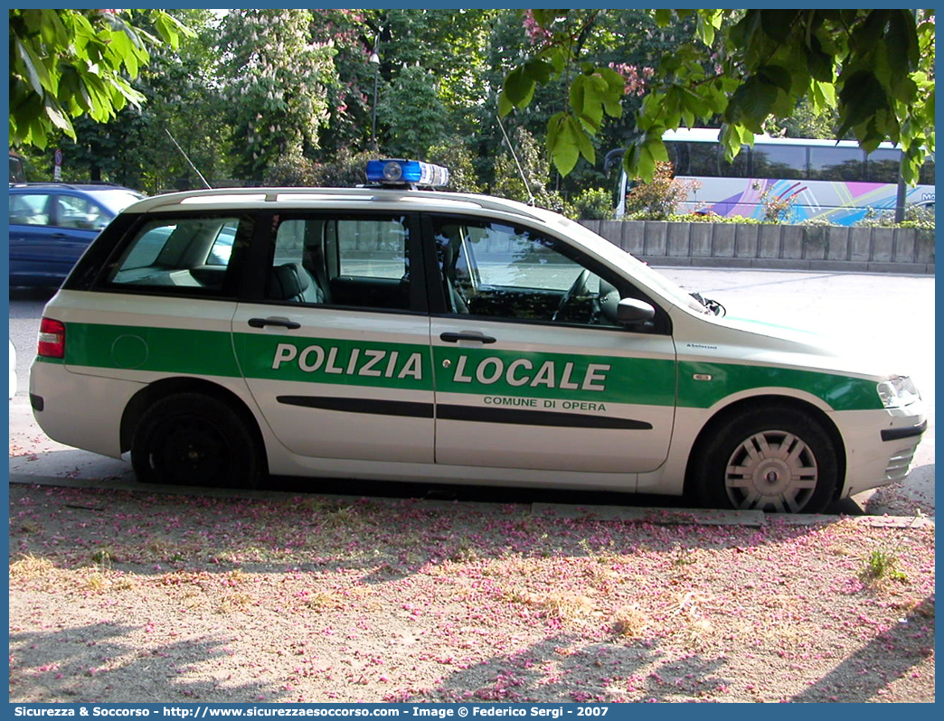 -
Polizia Locale
Comune di Opera
Fiat Stilo Multiwagon I serie
Allestitore Bertazzoni S.r.l.
Parole chiave: PL;P.L.;PM;P.M.;Polizia;Locale;Municipale;Opera;Fiat;Stilo;Multiwagon;Bertazzoni