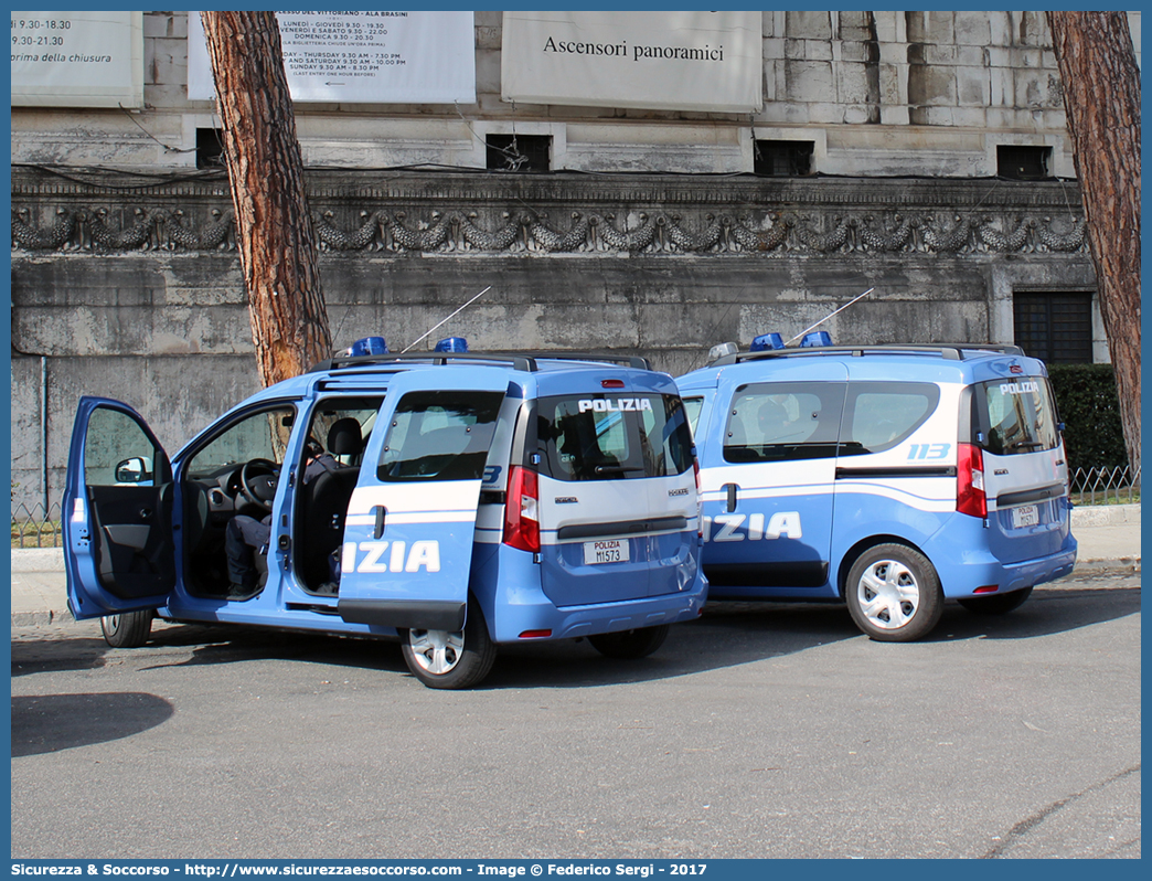 Polizia M1571 e M1573
Polizia di Stato
Dacia Dokker
Allestitore Focaccia Group S.r.l.
Parole chiave: PS;P.S.;Polizia;di;Stato;Dacia;Dokker;Focaccia