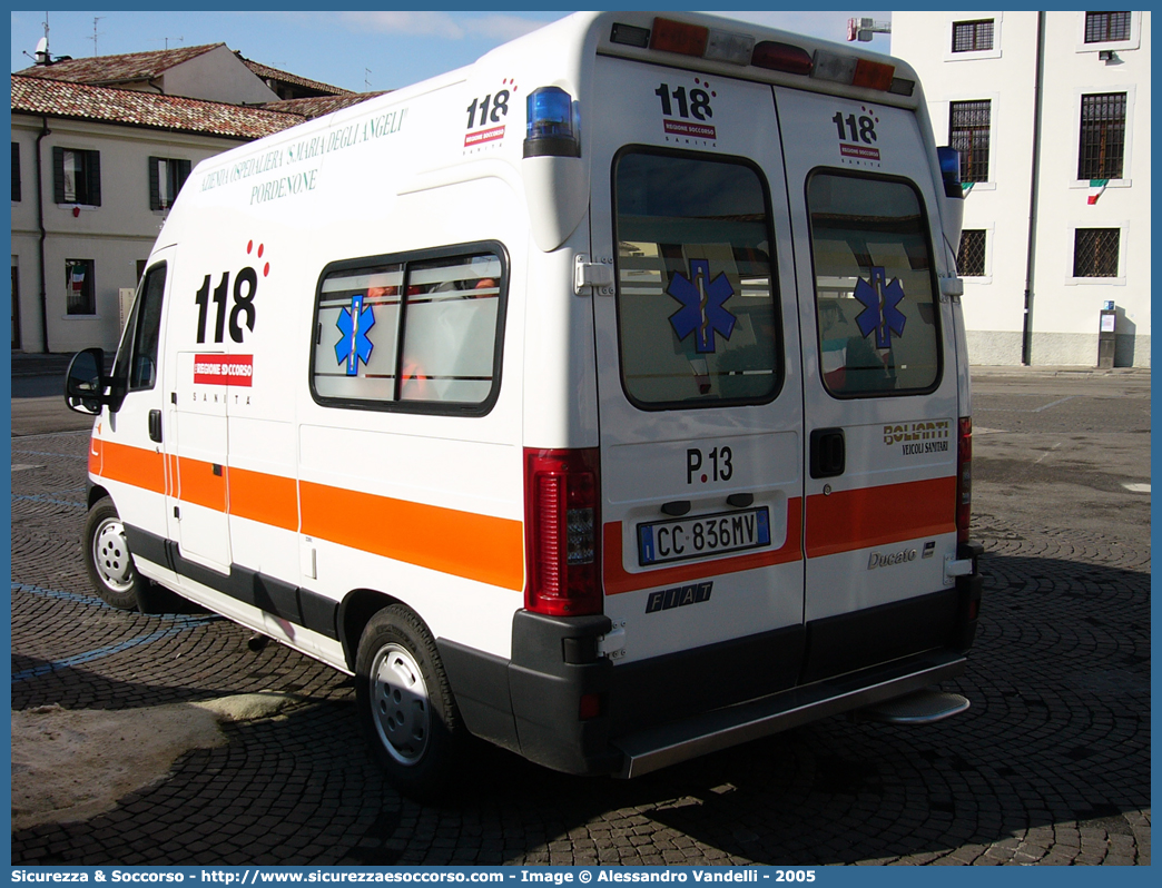 P13
118 Pordenone
Fiat Ducato II serie restyling
Allestitore Bollanti S.r.l.
Parole chiave: 118;Pordenone;Ambulanza;Fiat;Ducato;Bollanti