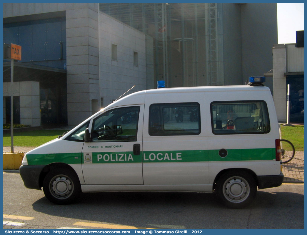 -
Polizia Locale
Comune di Montichiari
Fiat Scudo I serie
Parole chiave: PL;PM;P.L.;P.M.;Polizia;Locale;Municipale;Montichiari;Fiat;Scudo