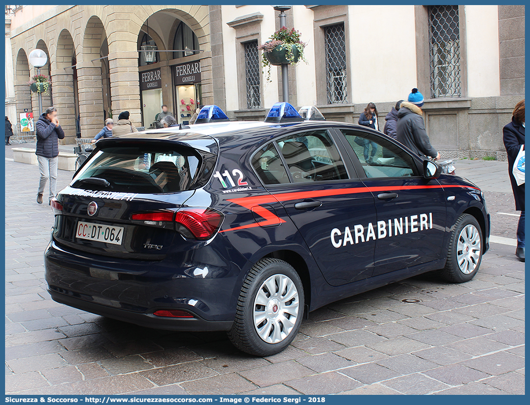 CC DT064
Arma dei Carabinieri
Fiat Nuova Tipo 5Porte
(I fornitura)
Parole chiave: CC;C.C.;Arma;dei;Carabinieri;Fiat;Tipo;5Porte