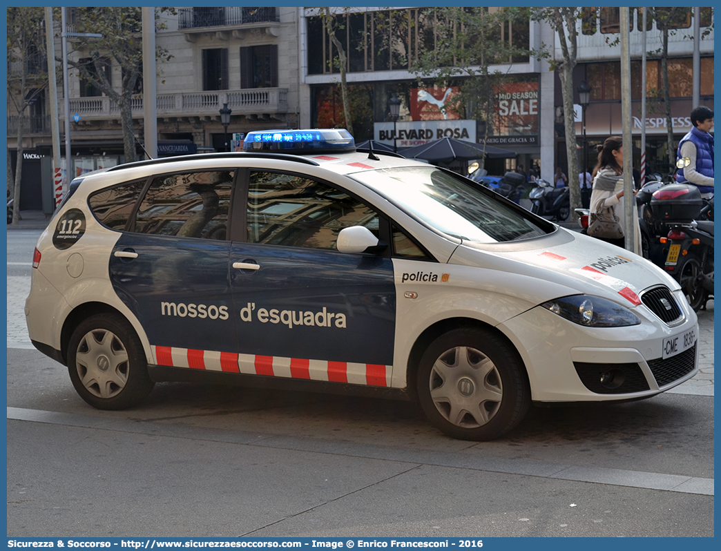 -
Reino de España
Mossos d'Esquadra
Unitat de Seguretat Ciutadana
Seat Leon II generation
Parole chiave: Regno di Spagna;Spagna;Espana;España;Reino de España;Mossos;Esquadra;Seat;Leon