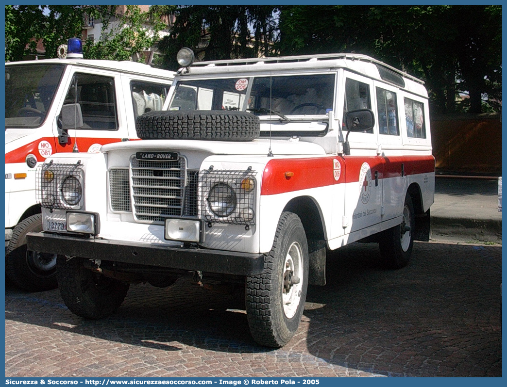 CRI 13773
Croce Rossa Italiana
Land Rover 109
Parole chiave: CRI;C.R.I.;Croce;Rossa;Italiana;Land Rover;109