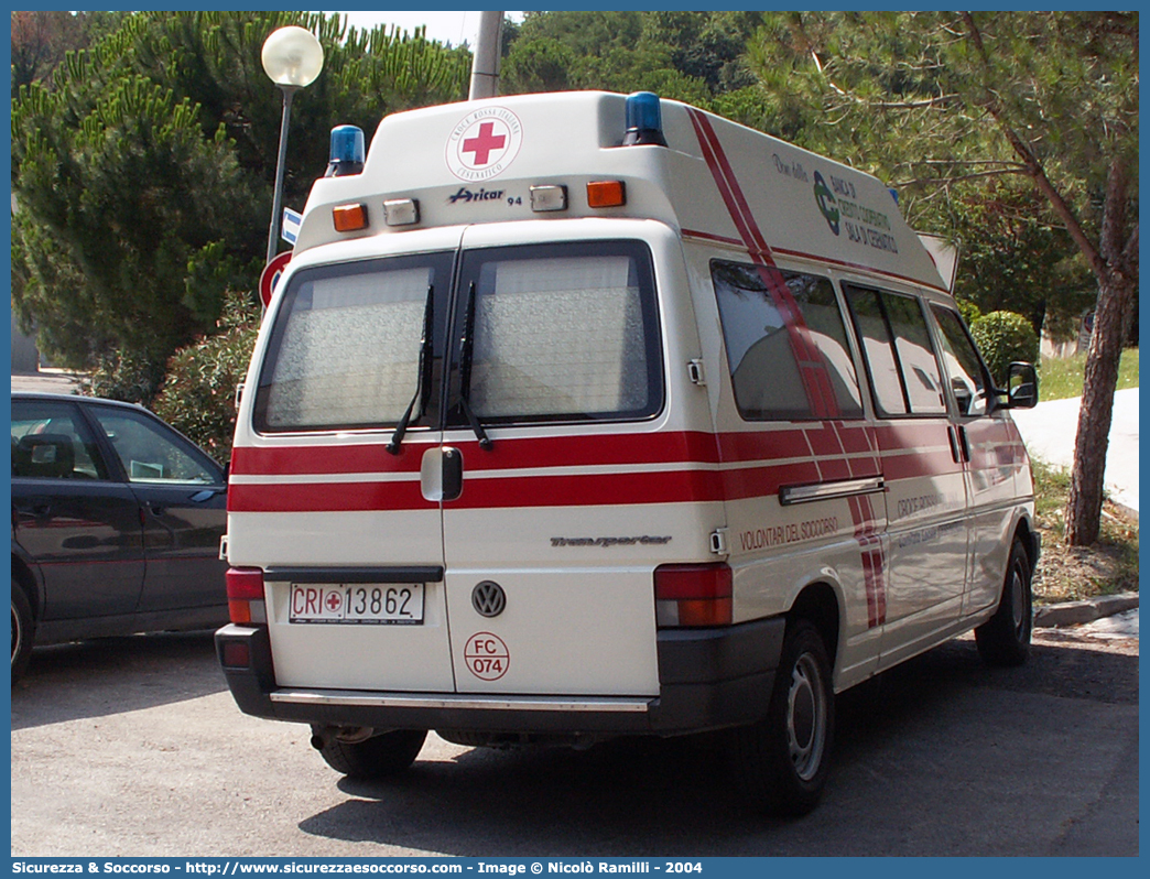 CRI 13862
Croce Rossa Italiana
Cesenatico (FC)
Volkswagen Transporter T4
Allestitore Aricar S.p.A.
Parole chiave: CRI;C.R.I.;Croce;Rossa;Italiana;Volkswagen;Transporter;T4;Cesenatico;Aricar