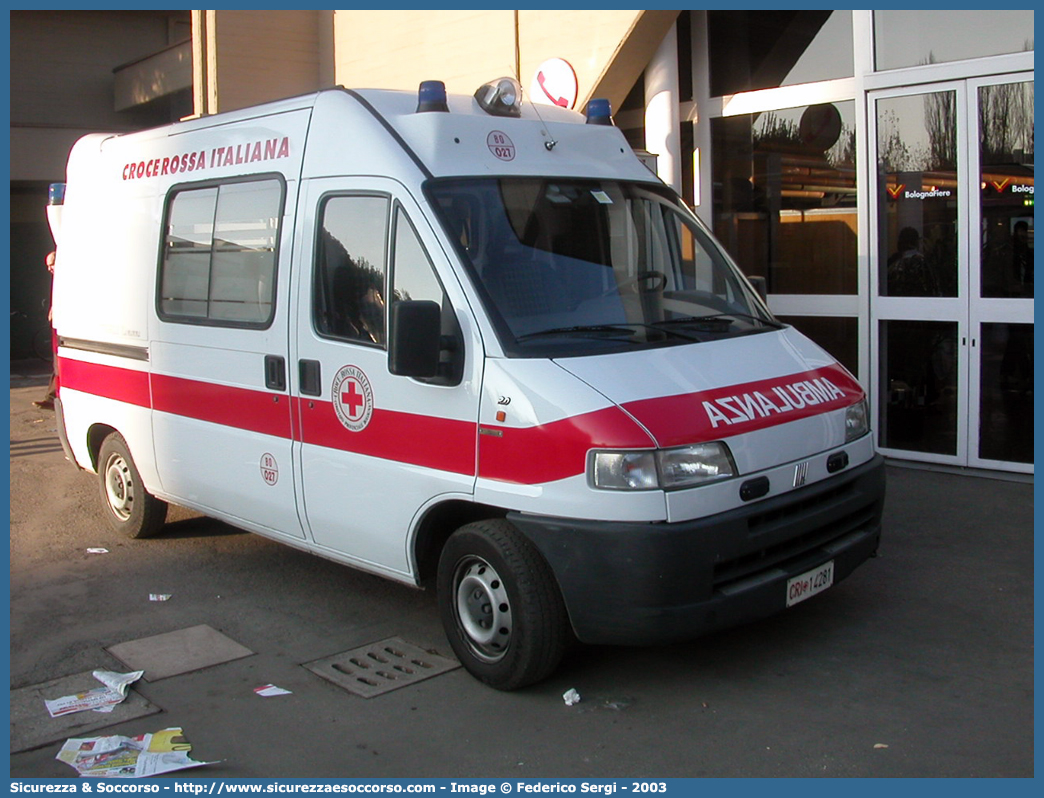 CRI 14281
Croce Rossa Italiana
Bologna
Fiat Ducato II serie
Parole chiave: Croce;Rossa;Italiana;CRI;C.R.I.;Ambulanza;Fiat;Ducato;Bologna