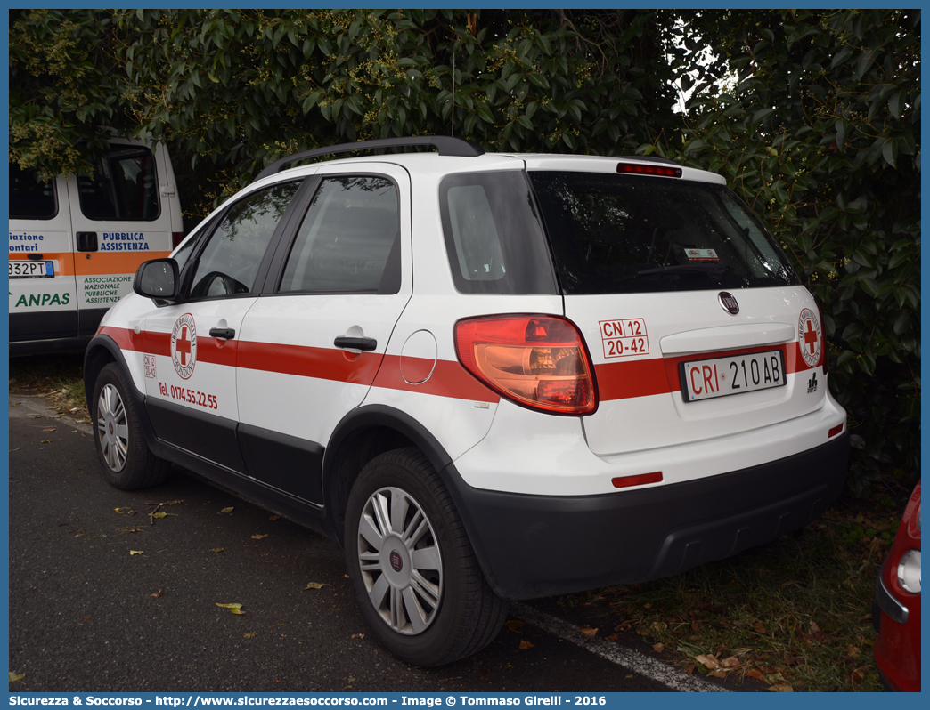 CRI 210AB
Croce Rossa Italiana
Mondovì (CN)
Fiat Sedici II serie
Parole chiave: CRI;C.R.I.;Croce;Rossa;Italiana;Fiat;Sedici;Mondovì