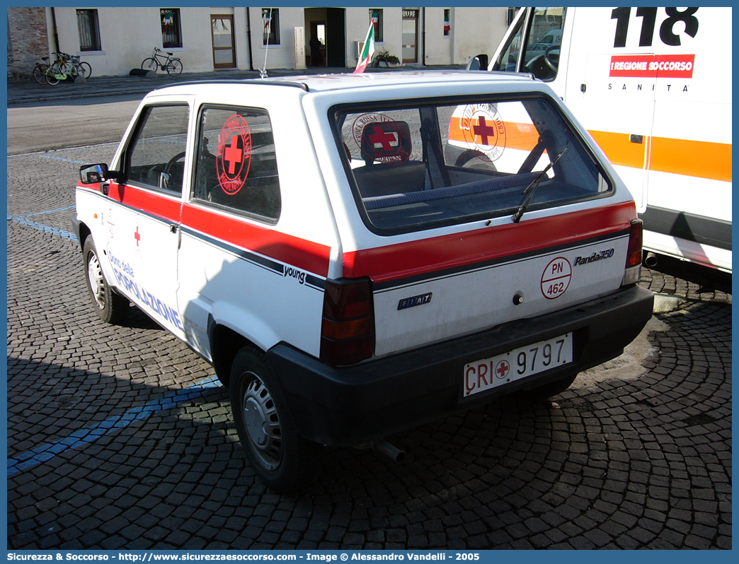 CRI 9797
Croce Rossa Italiana
Pordenone
Fiat Panda II serie
Parole chiave: CRI;C.R.I.;Croce;Rossa;Italiana;Fiat;Panda;Pordenone