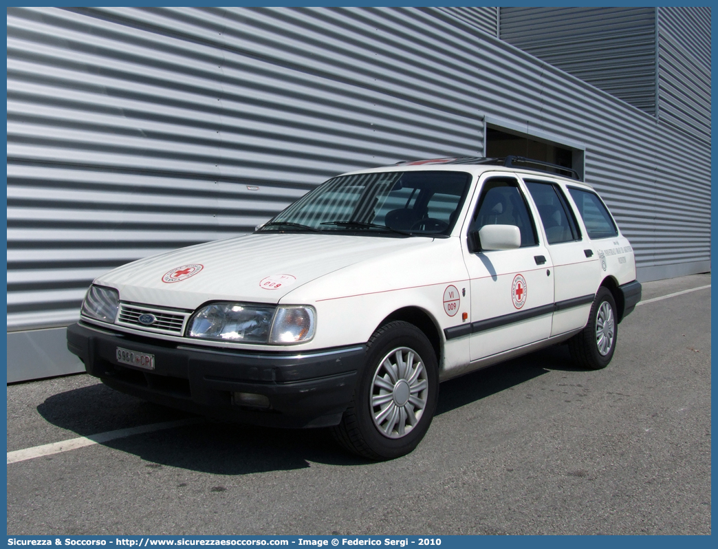 CRI 9960
Croce Rossa Italiana
Vicenza
Ford Sierra Estate
Parole chiave: CRI;C.R.I.;Croce;Rossa;Italiana;Vicenza;Ford;Sierra;Estate