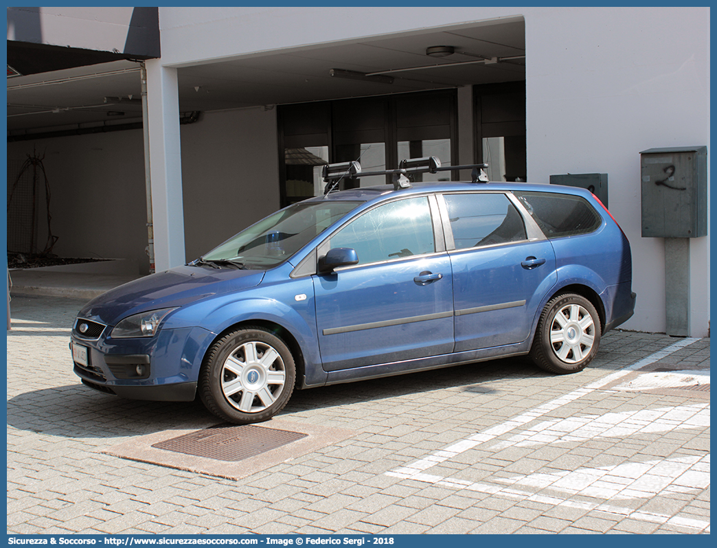 CRI A143D
Croce Rossa Italiana
Ford Focus Style Wagon I serie
Parole chiave: CRI;C.R.I.;Croce;Rossa;Italiana;Ford;Focus;Style;Wagon;SW;S.W.